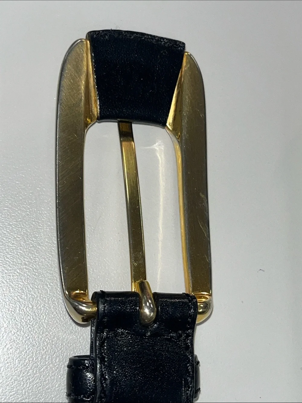 de Vecchi Black Leather Belt with Gold Buckle / Medium